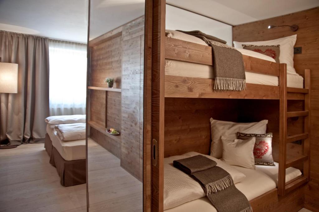 Ariston Dolomiti Residence Dobbiaco Eksteriør billede